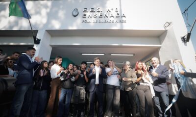 Ensenada, Mario Secco, Axel Kicillof, Educación pública, Escuela Secundaria 8, Obra pública, Gestión municipal, Provincia de Buenos Aires, Javier Milei, Infraestructura escolar.