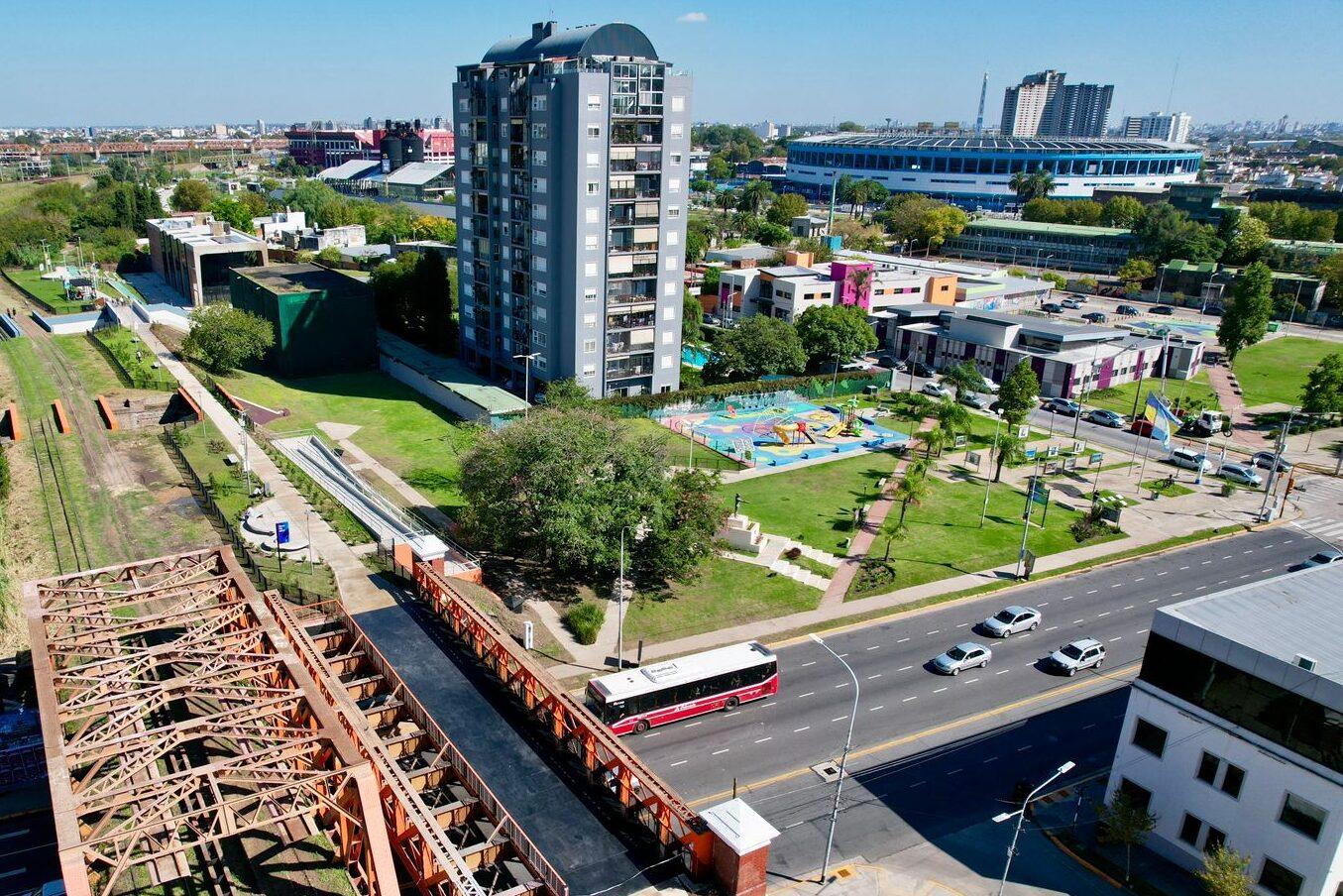 Avellaneda: Ferraresi inauguró nuevos espacios verdes y recreativos