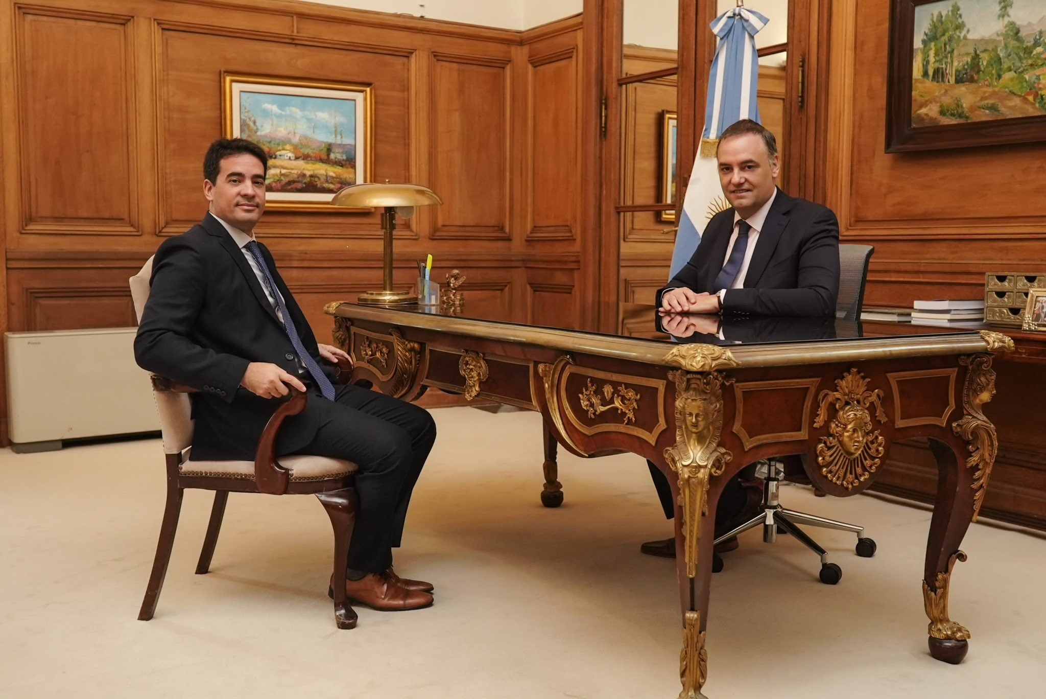 Adrián Ravier: quién es el nuevo vocero de Javier Mile