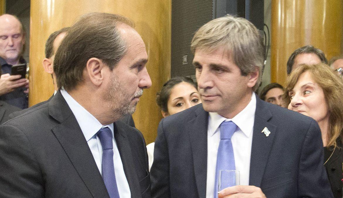 El Grupo Mirgor de Nicolás Caputo acordó con SMATA el primer banco de horas tras la reforma laboral. Detalles del convenio en Garín, Baradero y Zárate.