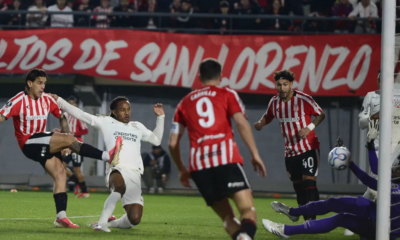 Jugador de Corinthians define ante la defensa de Estudiantes