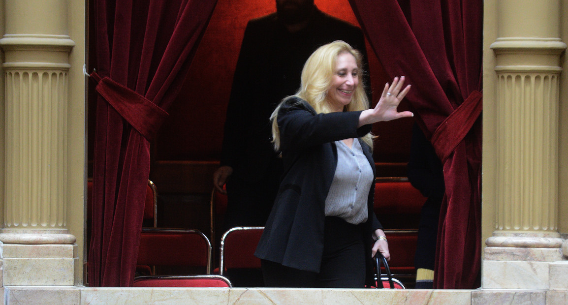 Karina Milei en el recinto del Congreso