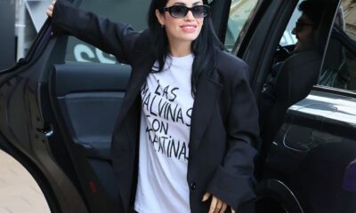 Lali Esposito con la remera de Malvinas en San Sebastian, sobre sus declaraciones contra Milei