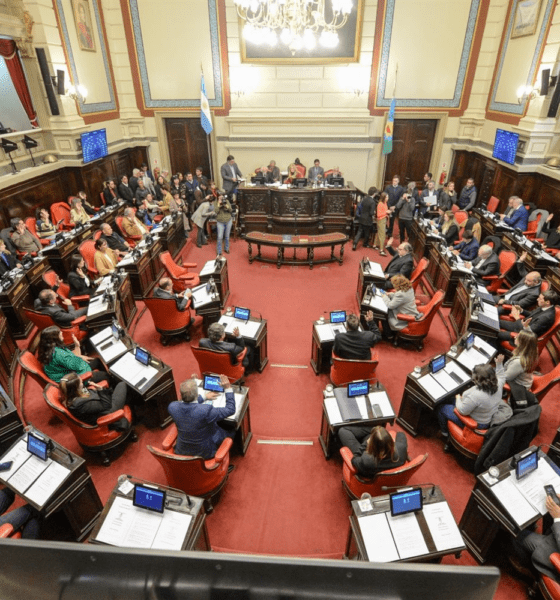 Sesión del Senado bonaerense votando para recuperar el complejo Chapadmalal