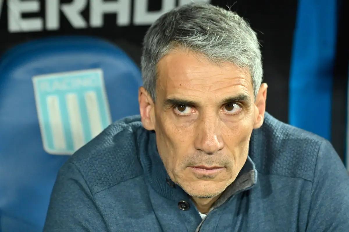 Racing echó a Vojvoda