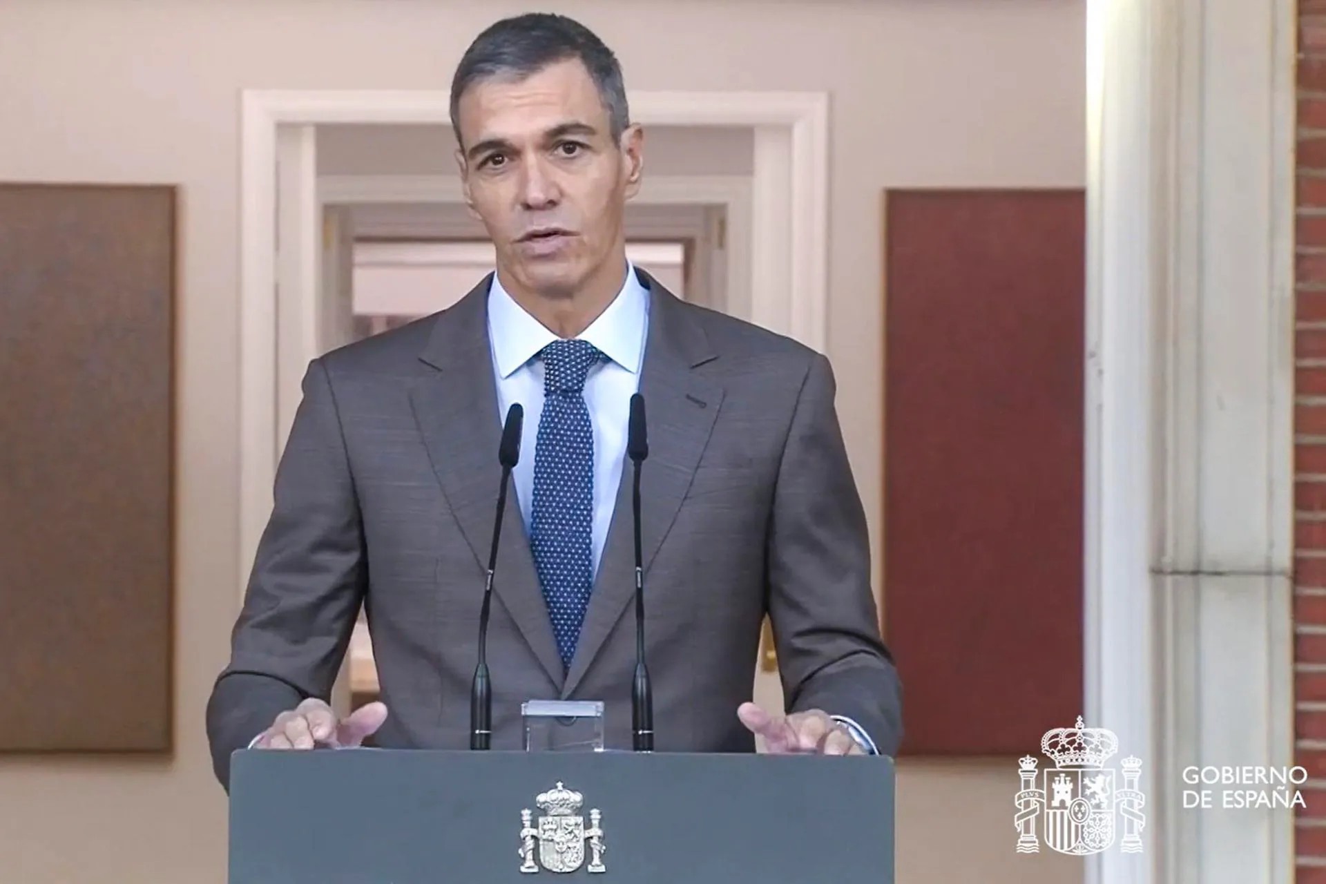 Pedro Sánchez convocó elecciones anticipadas en España