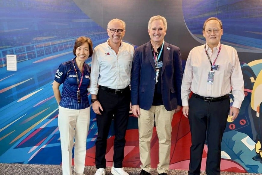 Reunión por el pedido de que la Argentina vuelva a la Fórmula 1, en Singapur
